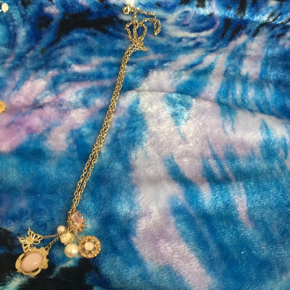 long chain necklace